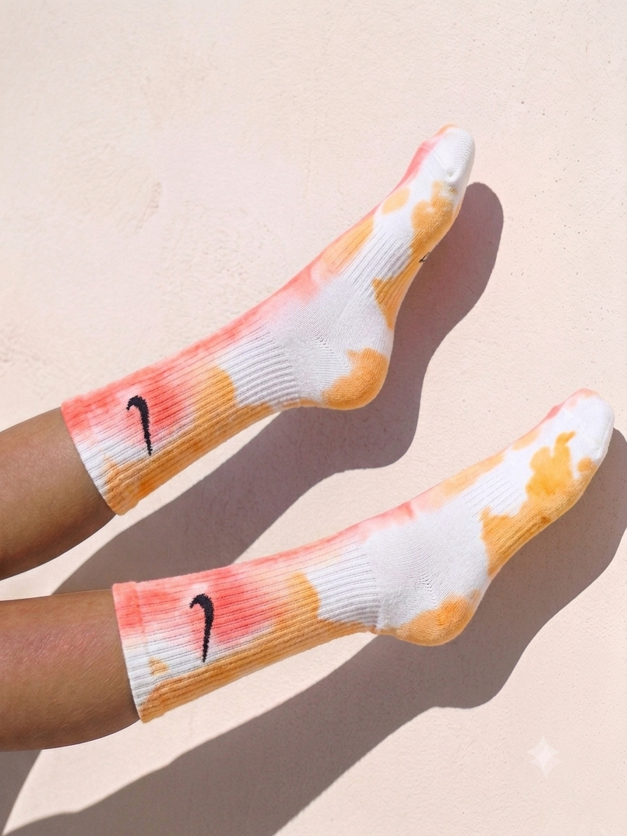 ORANGE TIE DYE SOCKS