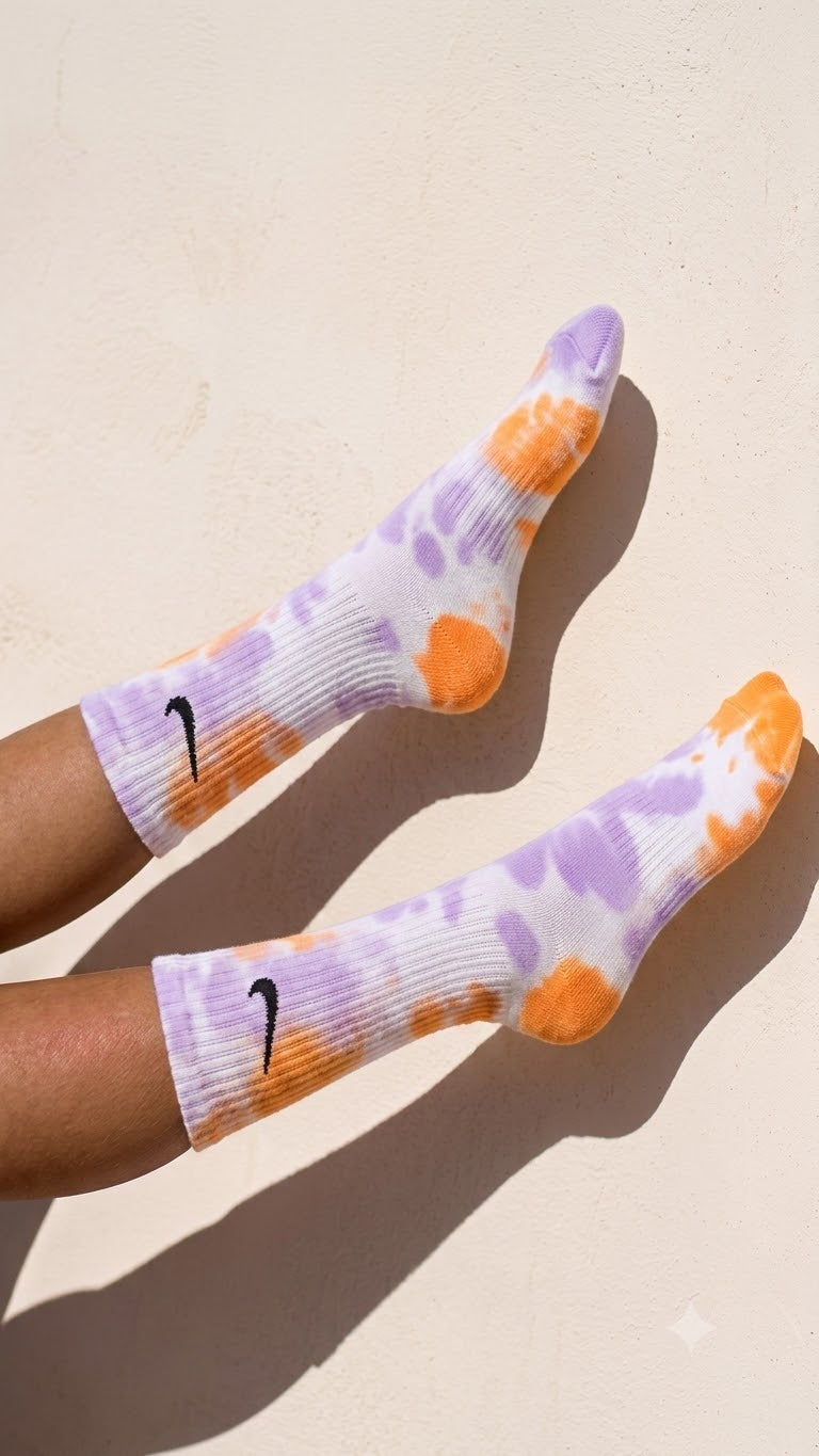 ORANGE TIE DYE SOCKS