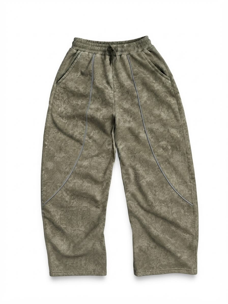 Balloon pants oily